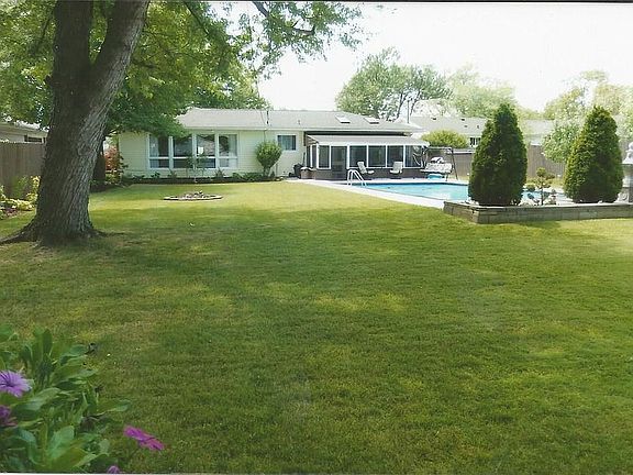 Roses, and no covered patio