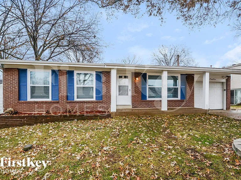 1432 Glenmeade Dr — Photo 2