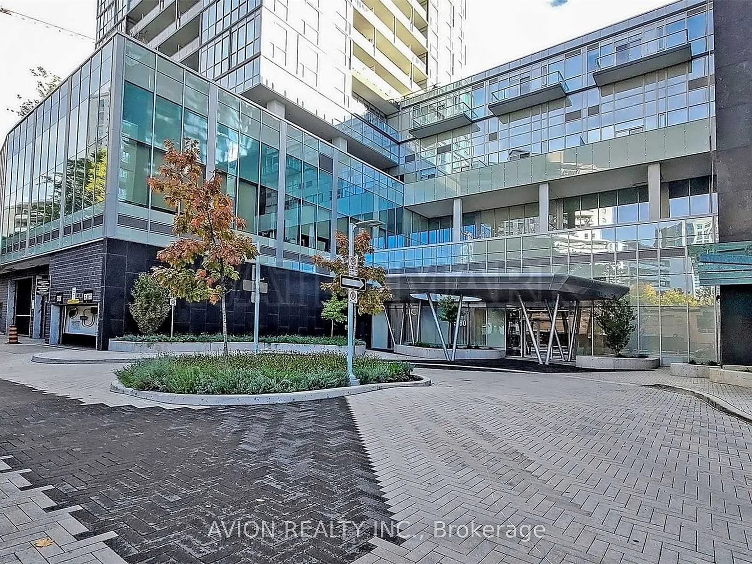 2 bed, $3,100 — Photo 2