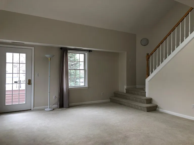 665 Lowell St #61 — Photo 11