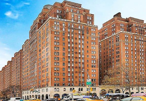 5th image of 470 W 24th St APT 5G