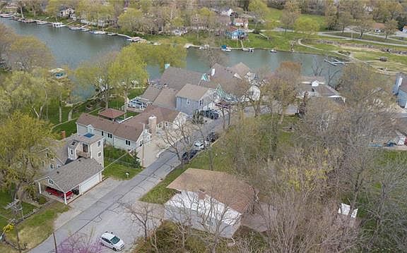 5th image of 48 Clipper Dr