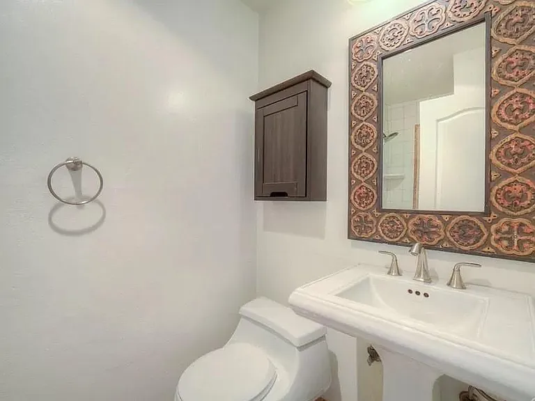 185 Quincy Ave #202 — Photo 6