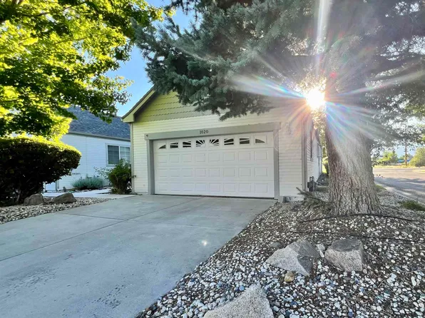 1020 Aspen Grove Cir, Minden, NV 89423