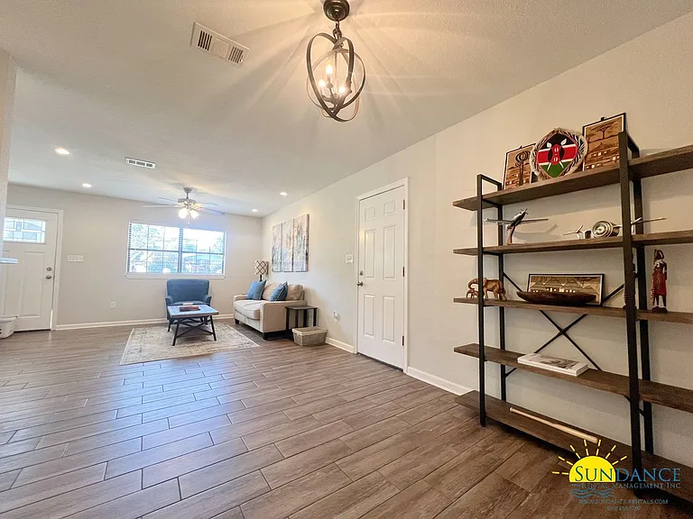 129 Boyce Dr — Photo 16