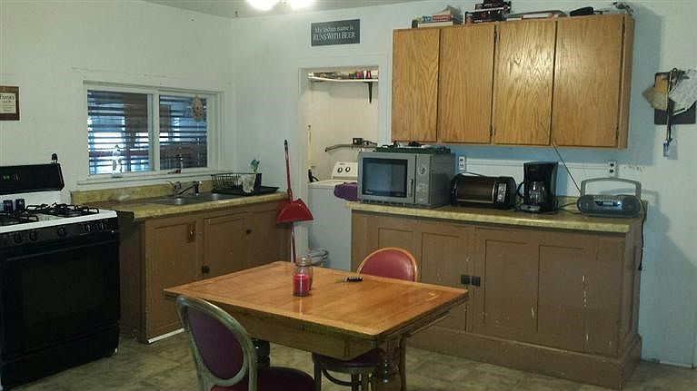 2nd image of 324 1st St