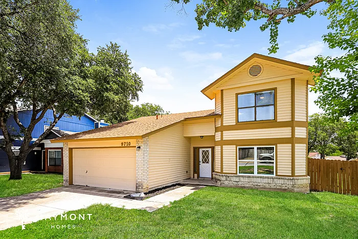 9710 Dugas Dr — Photo 4