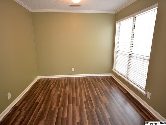 4th image of 1071 Stones Throw Dr NW