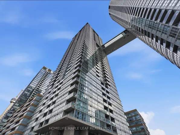 15 Iceboat Ter #3916, Toronto, ON M5V 4A5