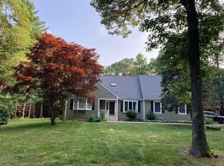 5 Punkhorn Point Rd, Mashpee, MA 02649