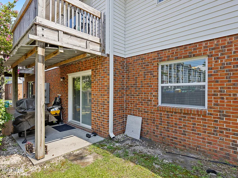 4531 Kimberly Way — Photo 24