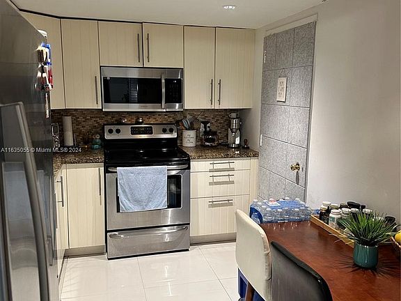 3rd image of 400 Kings Point Dr APT 720
