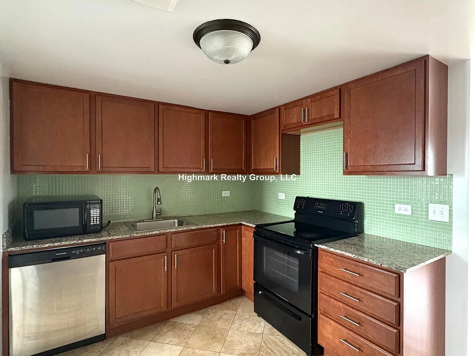 1 bed, 1.0 bath, $1,550 — Photo 4