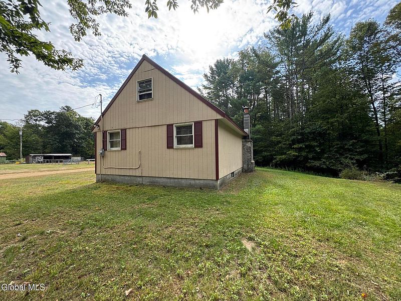4th image of 176 Harris Road