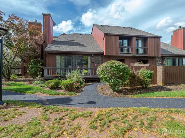 488 Auten Rd APT 2C, Hillsborough, NJ 08844