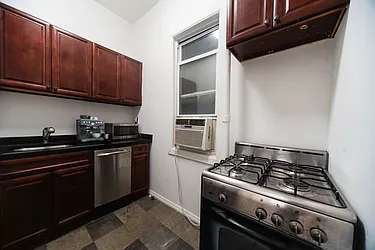 Rented by Platinum Properties