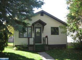 106 9th St S, Virginia, MN 55792