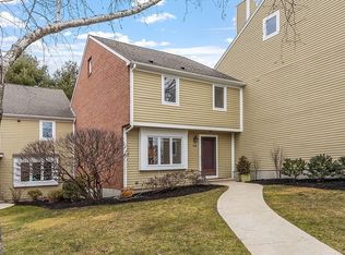 405 Lewis O Gray Dr, Saugus, MA 01906