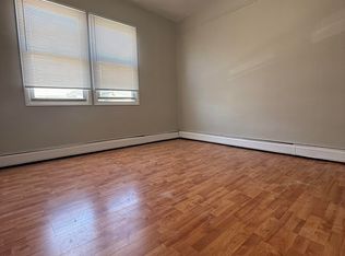 153 W 20th St, Bayonne, NJ 07002