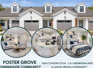 102 Foster Grove Dr, Youngsville, LA 70592
