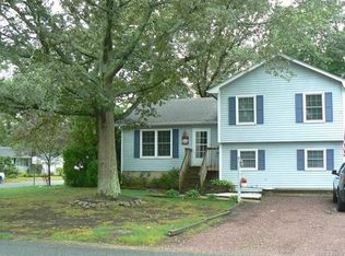 31 Saltspray Dr, Forked River, NJ 08731