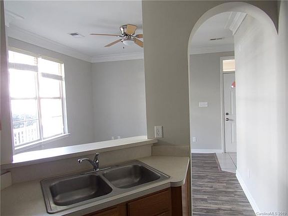 5th image of 6435 Quarterbridge Ln