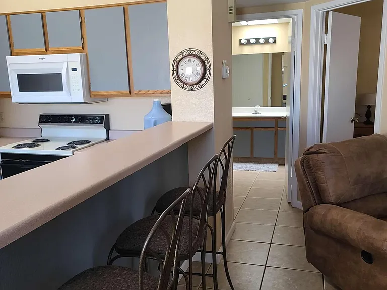 1650 Smoketree Ave S #275A — Photo 8