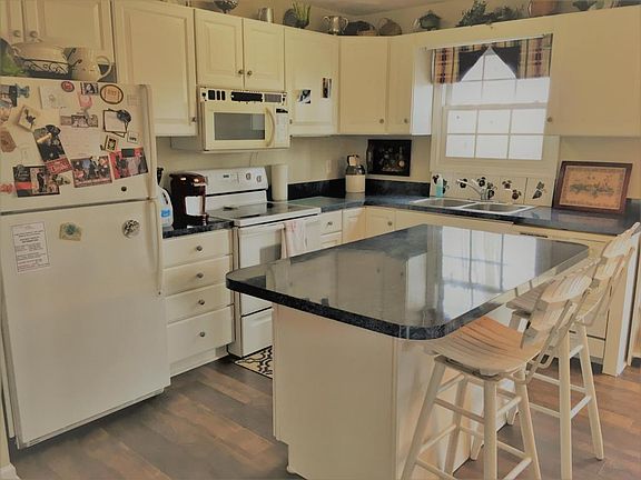5th image of 1062 Craghead Cir