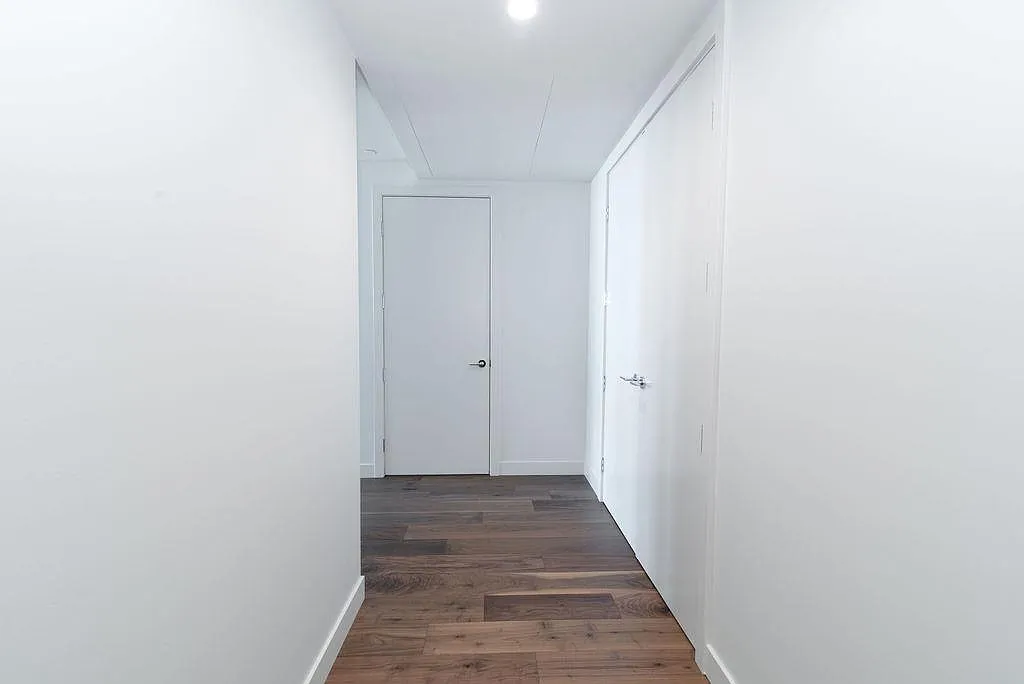 Studio, 1.0 bath, 537 sqft, $2,450 — Photo 2