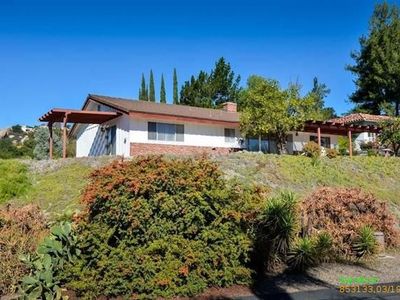28051 Glenmeade Way, Escondido, CA, 92026