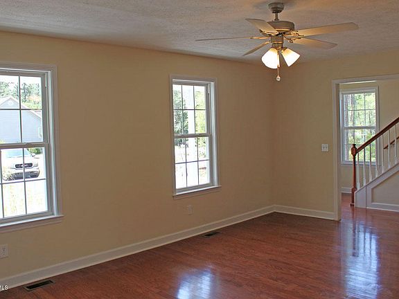 3rd image of 431 Charlestown Street