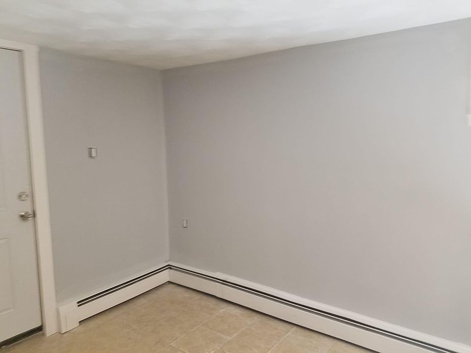 2nd image of 72 Cole St