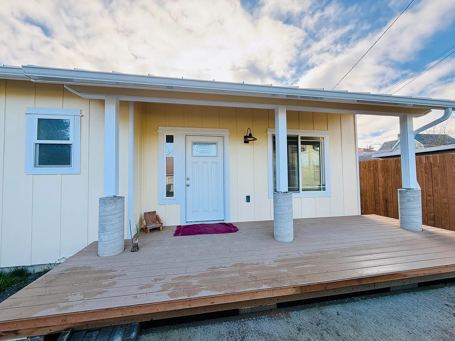 2 bed, 1.5 bath, 1000 sqft, $1,997 — Photo 3