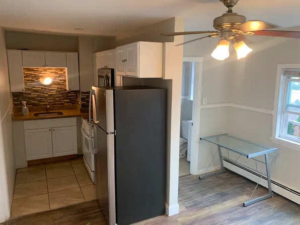 10 Fourth Street Pl #1, Cambridge, MA 02141