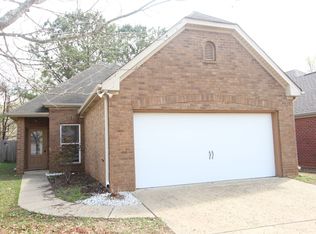 263 Oxmoor Pl, Birmingham, AL 35211