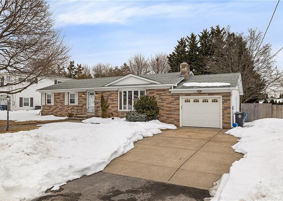 1st image of 127 Dellwood Rd