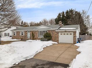 127 Dellwood Rd, Cranston, RI 02920