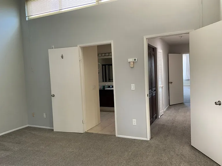 135 S Sierra Ave #14 — Photo 17