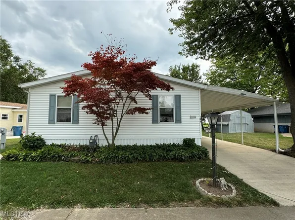 104 Morningside Dr, Pt Clinton, OH 43452