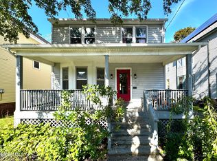9 Putnam St, Albany, NY 12202