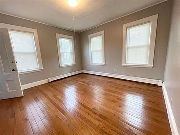 5th image of 11 Quincy St #A