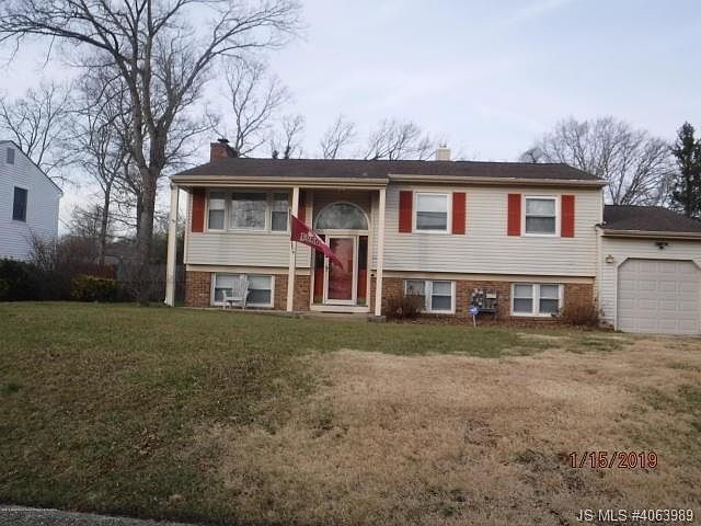 1st image of 316 Colonial Dr