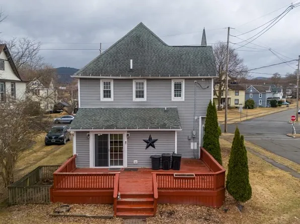 218 N Elmer Ave, Sayre, PA 18840