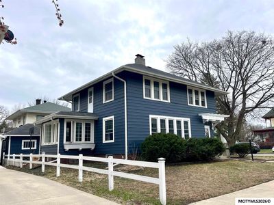 233 7th St NW, Mason City, IA, 50401