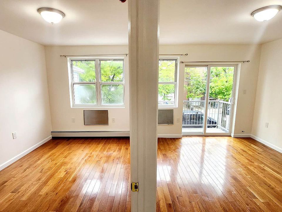 1st image of 48-10 58th Ln Floor 3