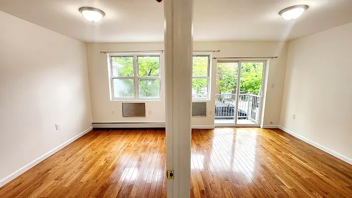 Rented by Remax Luxe | media 1