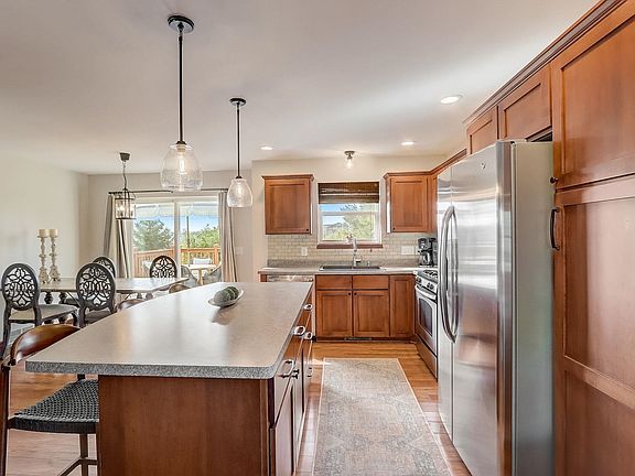 5th image of 9461 Briar Haven Dr