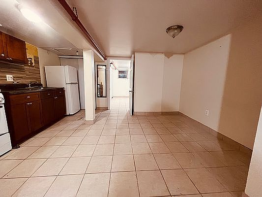 2nd image of 25-44 22nd St #Z1