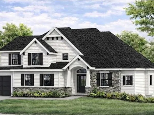 4916 W 64th St, Prairie Village, KS 66208