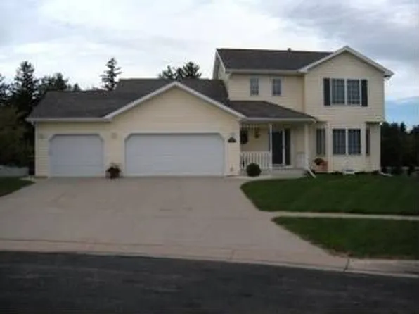 810 Countryview Ct SE, Stewartville, MN 55976